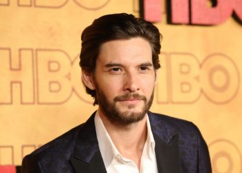 ben-barnes-knew-he-would-be-cast-in-'shadow-and-bone'-because-of-a-tumblr-post