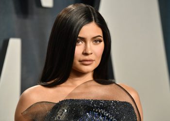 kylie-jenner-reveals-she-has-to-'detox'-from-instagram