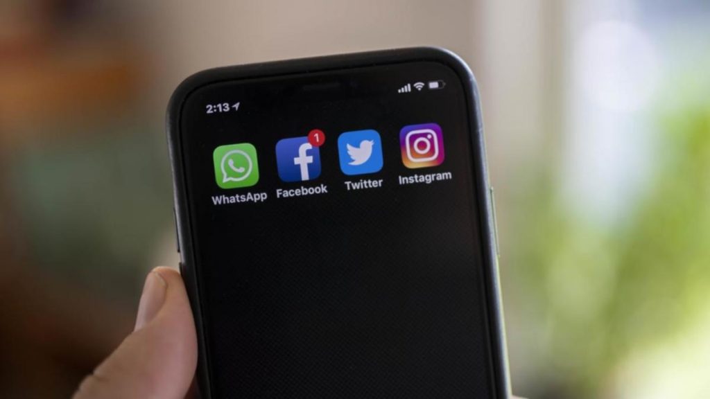 tas-father-groomed-girls-on-social-media