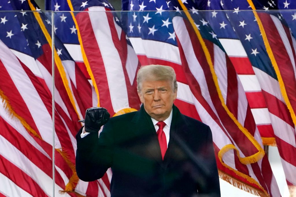 facebook-suspends-trump-for-at-least-two-years-|-voice-of-america-–-english