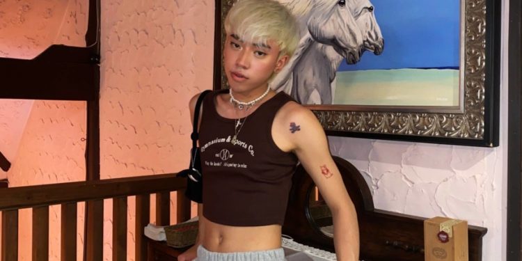 tiktok,-youtube,-drag-and-a-world-of-xtra