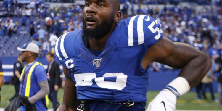 colts:-darius-leonard-announces-birth-of-second-daughter-on-instagram