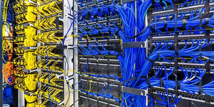 amazon,-reddit,-twitter-and-twitch-impacted-by-huge-network-outage