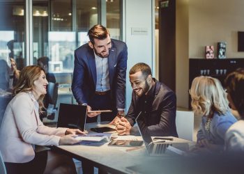 3-ways-your-company-linkedin-page-can-support-your-employees