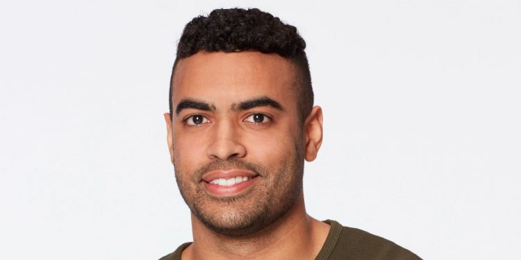 bachelorette:-justin-glaze's-age,-instagram,-job,-hometown-&-more