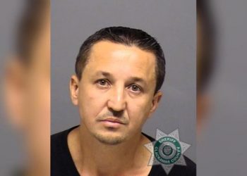clackamas-county-sheriff's-office-arrests-man-on-several-sex-abuse-charges