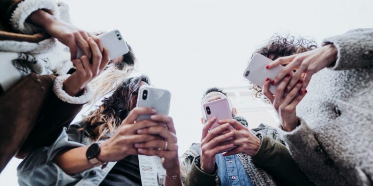 5-social-media-platforms-you-should-watch-out-for-in-2021
