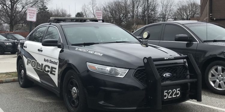 woman-duped-out-of-$6390-by-facebook-friend:-north-olmsted-police-blotter