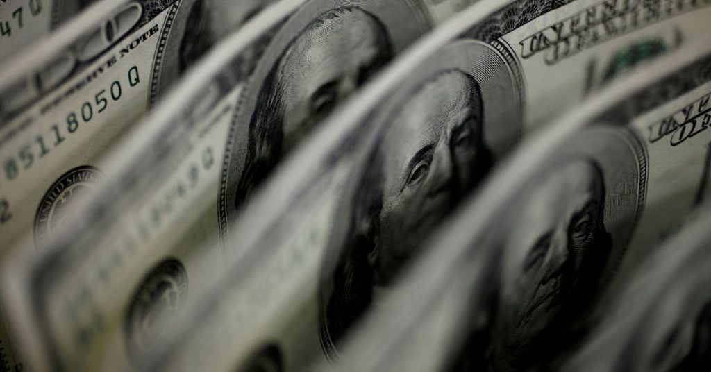 low-rates-to-persist,-drive-quest-for-yield-allianz-life-ceo