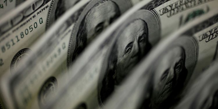 low-rates-to-persist,-drive-quest-for-yield-allianz-life-ceo