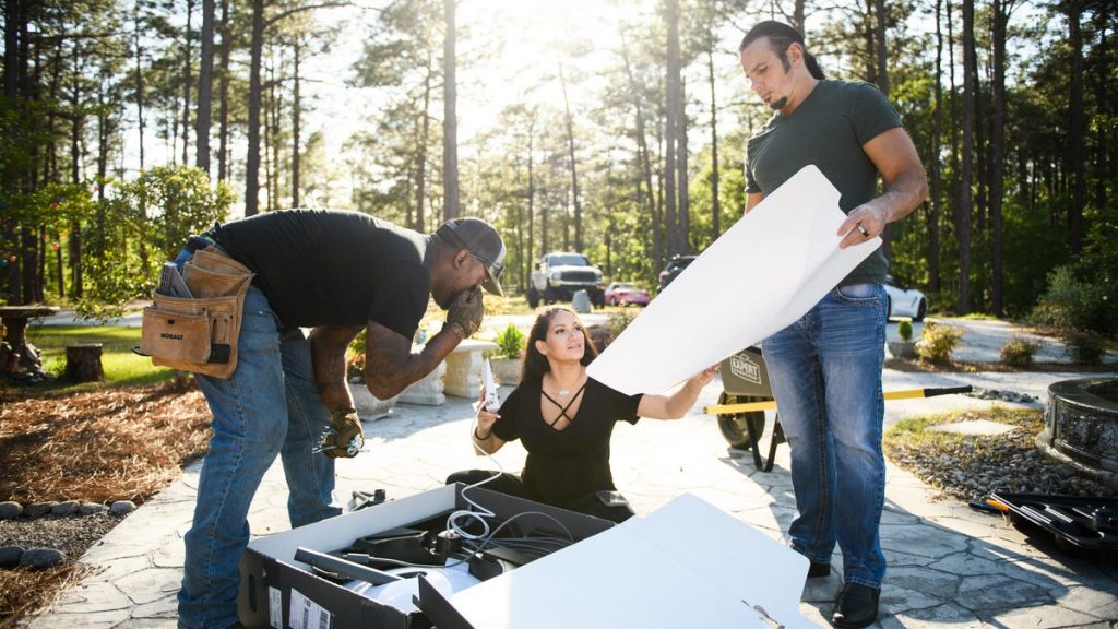 elon-musk's-starlink-service-helps-wrestlers,-school-kids-with-high-speed-internet-at-home