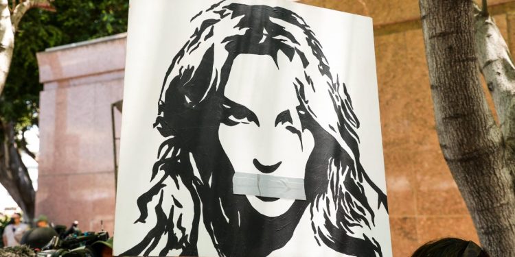 the-out-of-touch-adults'-guide-to-kid-culture:-when-will-britney-spears-be-free?