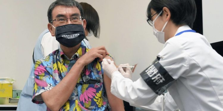 can-a-japanese-mom's-youtube-post-keep-anti-vax-conspiracies-at-bay?