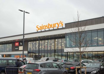 sainsbury's-shopper-discovers-'amazing'-1-hack-to-save-money-on-supermarket-weekly-shop
