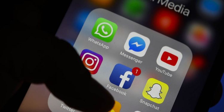 loan-shark,-24,-who-used-snapchat-to-advertise-easy-cash-and-threaten-victims-is-jailed