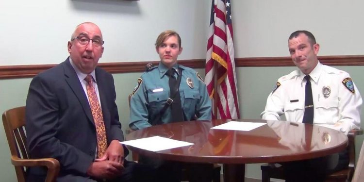 watchung-introduces-community-to-new-police-chief,-officer