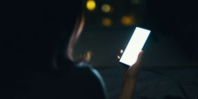 facebook,-twitter-pledge-to-fight-abuse-of-women-but-leave-lots-of-room-for-failure