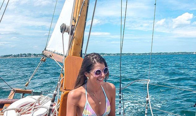 andrew-cuomo's-daughter-michaela,-23,-who-came-out-as-'queer'-last-month-now-declares-herself-…