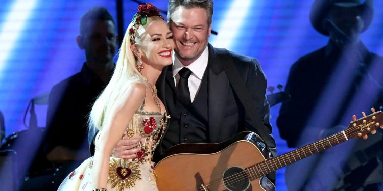 gwen-stefani-posts-wedding-photos-on-instagram,-reveals-she-married-blake-shelton