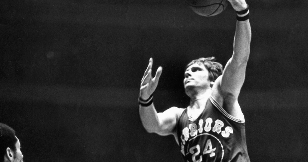 youtube-gold:-rick-barry-talks-basketball