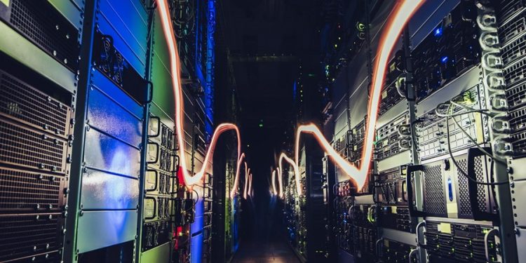 computer-servers'-climate-impact-lessened-by-elegant-algorithm