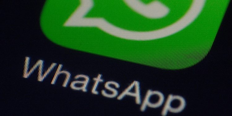 this-new-whatsapp-feature-will-let-you-share-top-quality-photos-from-your-phone
