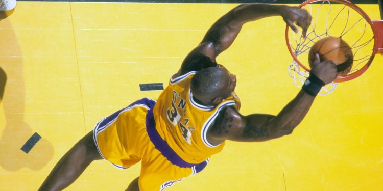 youtube-gold:-shaquille-o'-neal's-impressive-three-point-shooting