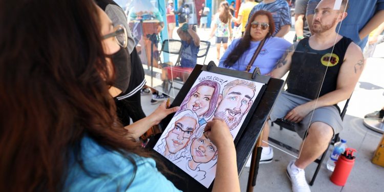 'no-snapchat-filter'-can-do-this:-our-resident-caricature-artist-walks-you-through-life-at-the-boardwalk