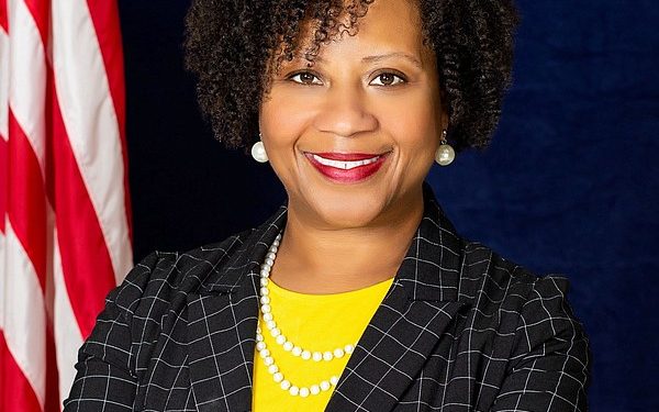 mayor's-moment:-tune-in-and-stay-informed