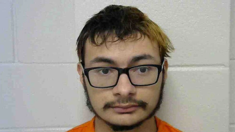sheriff's-officials:-person-robbed-while-buying-gun-advertised-on-snapchat