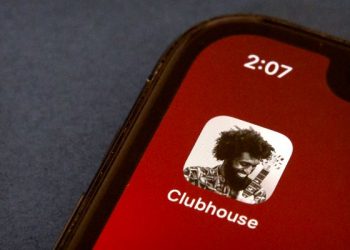 clubhouse-ventures-beyond-audio-with-backchannel,-a-new-messaging-feature-–-techcrunch