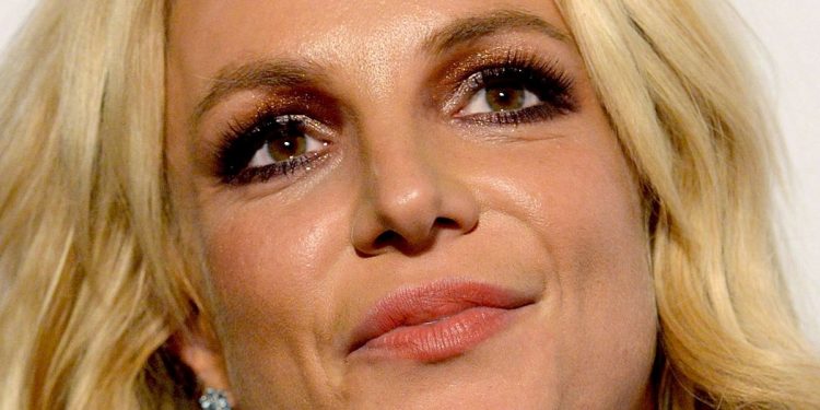 britney-spears-actually-captioned-an-instagram-post-with-#freebritney