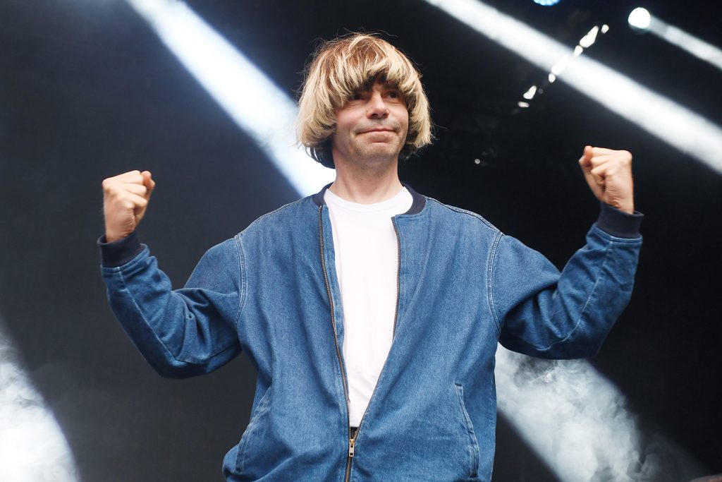 tim-burgess-to-publish-book-based-on-twitter-listening-parties