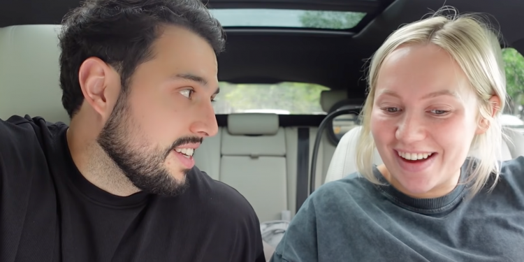how-old-is-elle-darby?-influencer-shows-baby-boy-off-to-the-world-in-new-vlog!