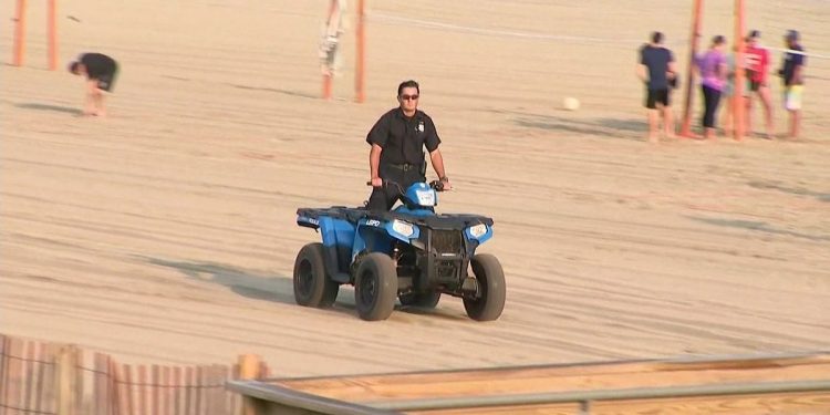 long-beach-police-tipped-off-to-unauthorized-beach-party-planned-this-weekend