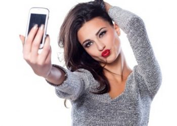 how-the-#selfie-culture-is-changing-our-lives