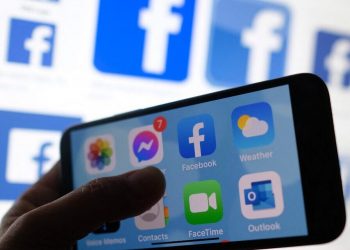 can-facebook's-$1-billion-gamble-help-it-regain-lost-cool?