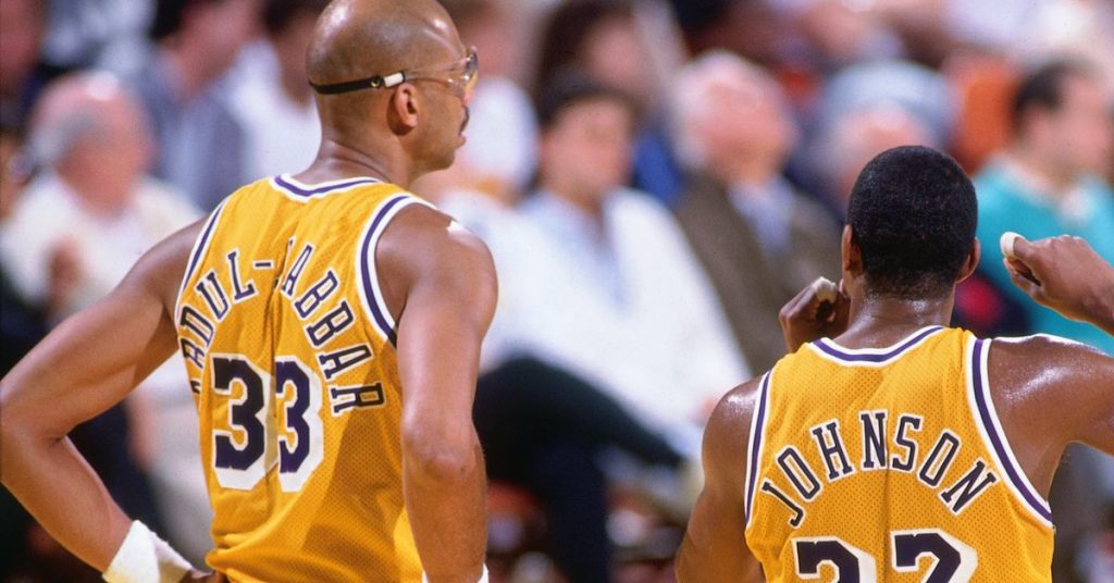 youtube-gold:-nba-greats-pick-their-all-time-starting-five