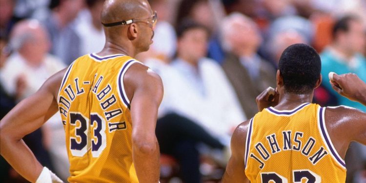 youtube-gold:-nba-greats-pick-their-all-time-starting-five