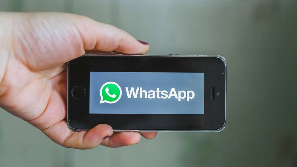 whatsapp-tips-&-tricks:-how-to-download-someone-else's-whatsapp-status-video