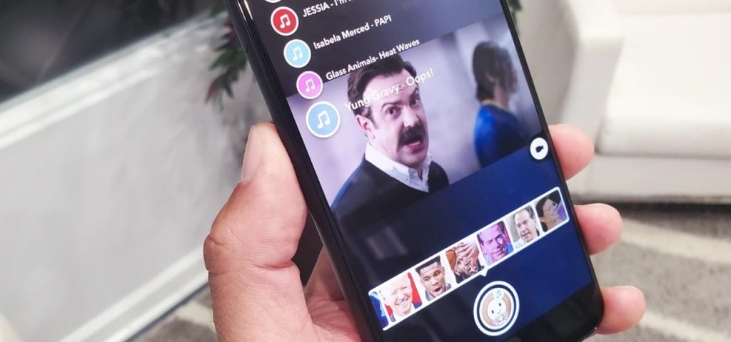 snapchat's-latest-augmented-reality-lens-turns-celebrities-into-lip-syncing-pop-stars