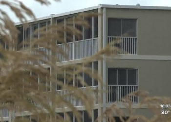 sanibel-vacation-realtor-speaks-out-against-scammers-posing-as-her-on-facebook