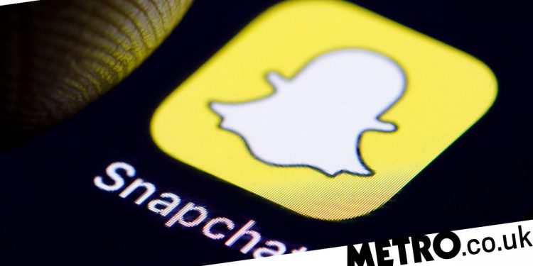 how-to-get-dark-mode-on-snapchat-for-android-and-ios