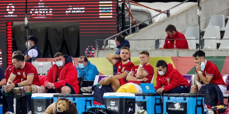 'hey,-shut-up!'-lions-and-south-africa-camps-disagree-amid-unheard-verbals-inside-stadium