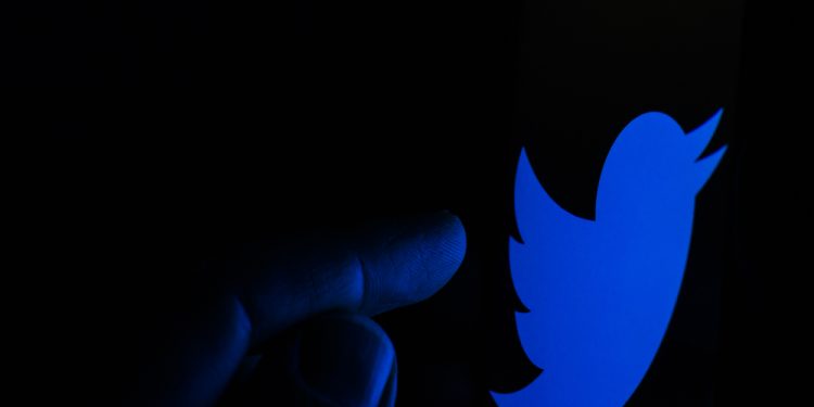 lax-with-misinformation,-twitter-blocks-brazilian-fact-checker-bot