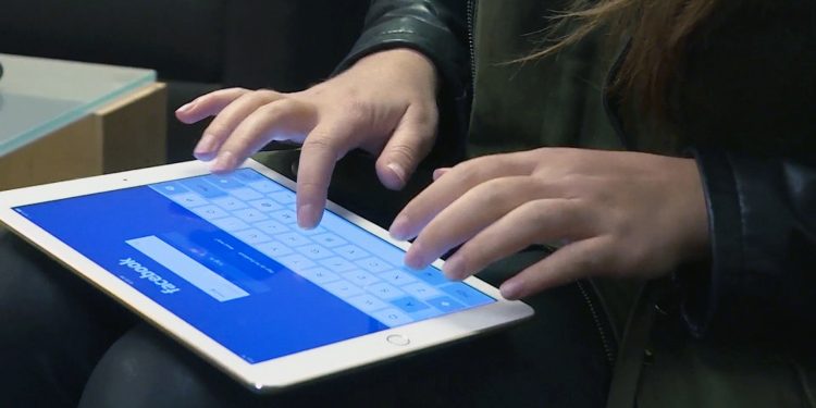 survey-examines-covid-19-misinformation-on-facebook