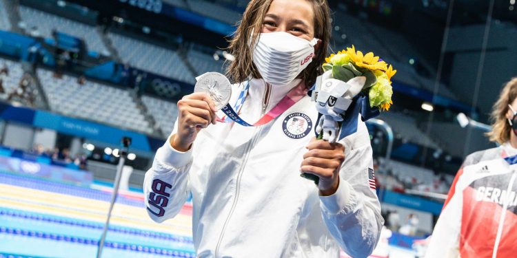 erica-sullivan-experiences-rising-popularity-after-1500-freestyle-silver-medal