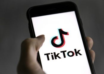 tiktok-is-testing-out-a-new-feature-similar-to-snapchat