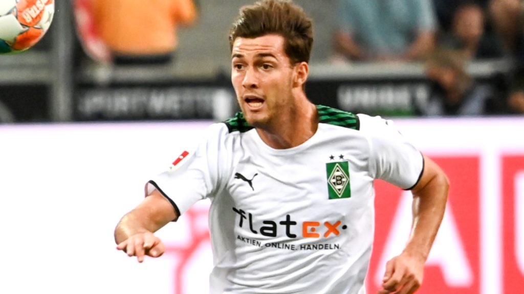 joe-scally's-bundesliga-debut-against-bayern-munich-sends-usmnt-twitter-into-overdrive