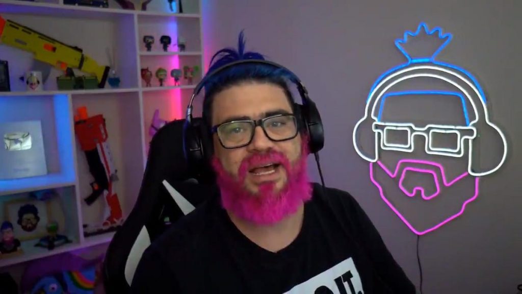 fortnite-streamer-banned-from-twitch,-youtube-following-rape-arrest